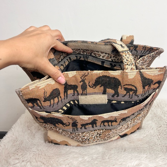 🦒Vintage Jade African safari inspired animal print tapestry tote bag - Picture 6 of 12